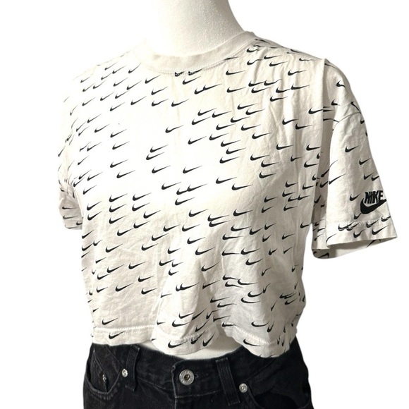 Nike white crop tee with swoosh print. Women’s medium. - Picture 1 of 5